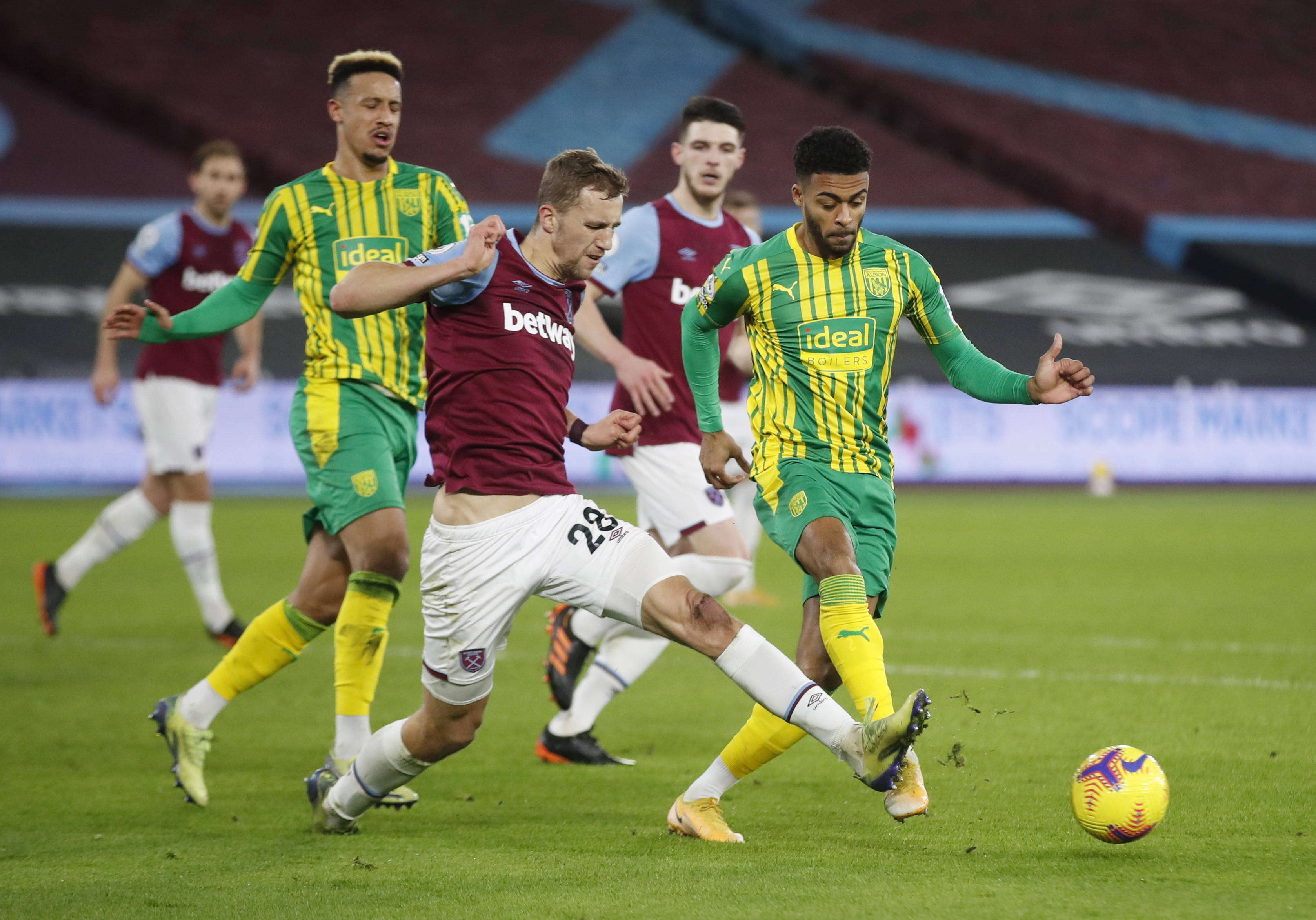 米歇尔：赫罗纳在享受自己的欧冠之夜；我祝贺了恩里克的成就